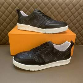 Picture of Louis Vuitton Shoes _SKULVsz38-45mnf0312616992